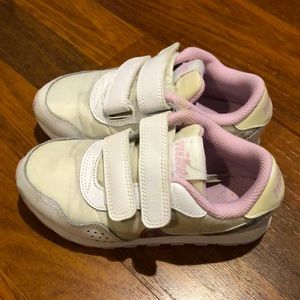 Nike sneakers - toddler